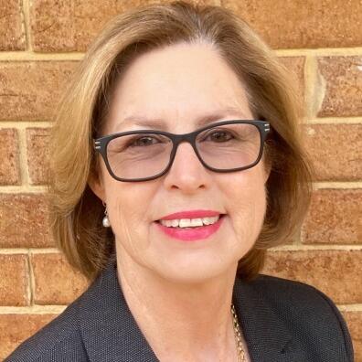 Dr Darnell Pretorius